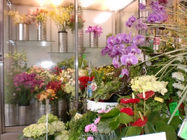 愛知県知立市の花屋 内田花園にフラワーギフトはお任せください 当店は 安心と信頼の花キューピット加盟店です 花キューピットタウン